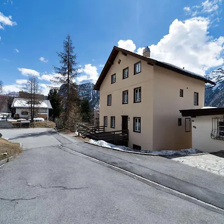 Chesa Giandains - Apartment